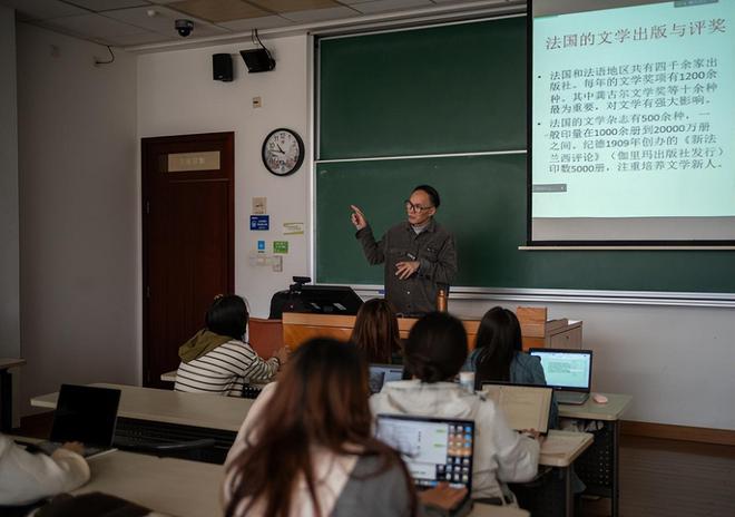 复旦大学教授梁永安的学术人生