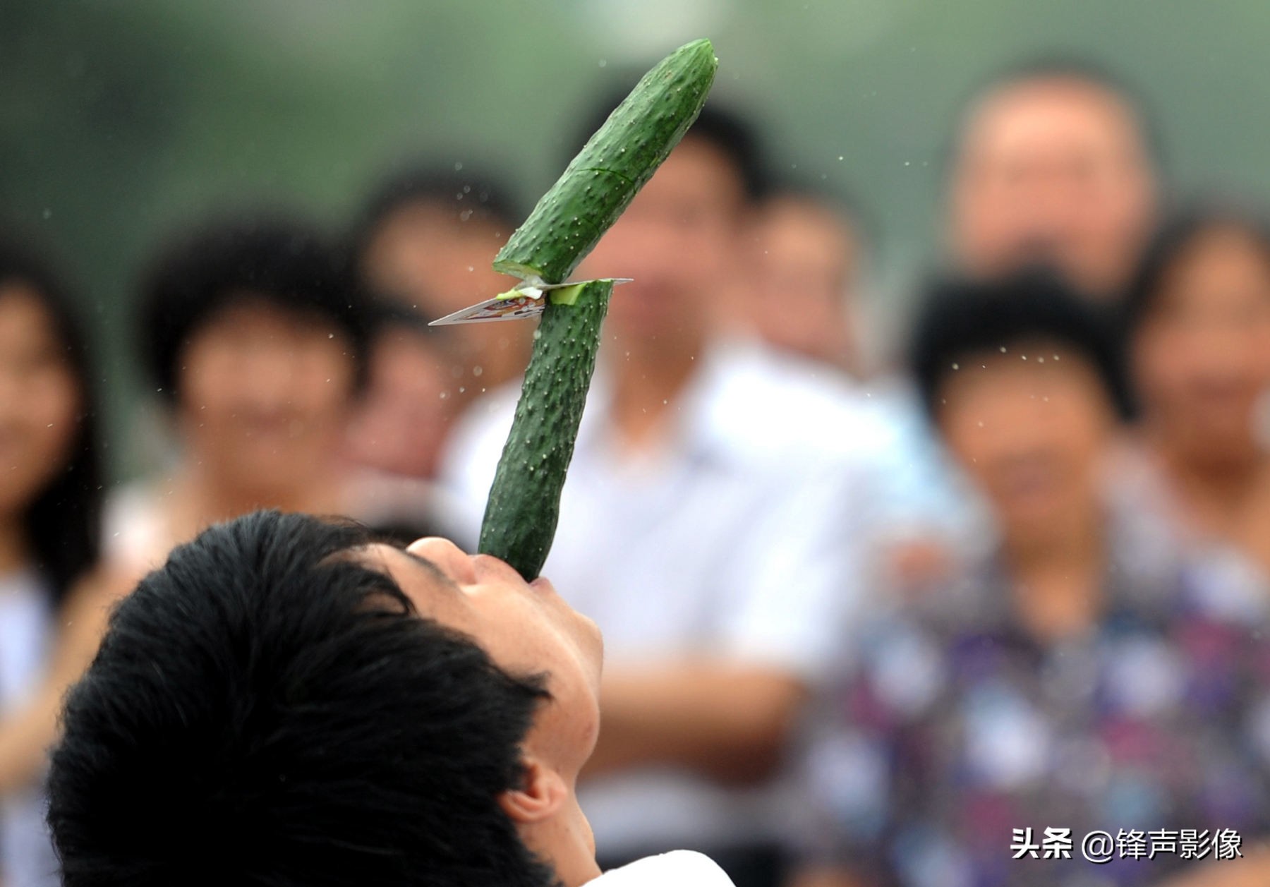 疯狂厨房挑战，60秒飞牌切41根黄瓜