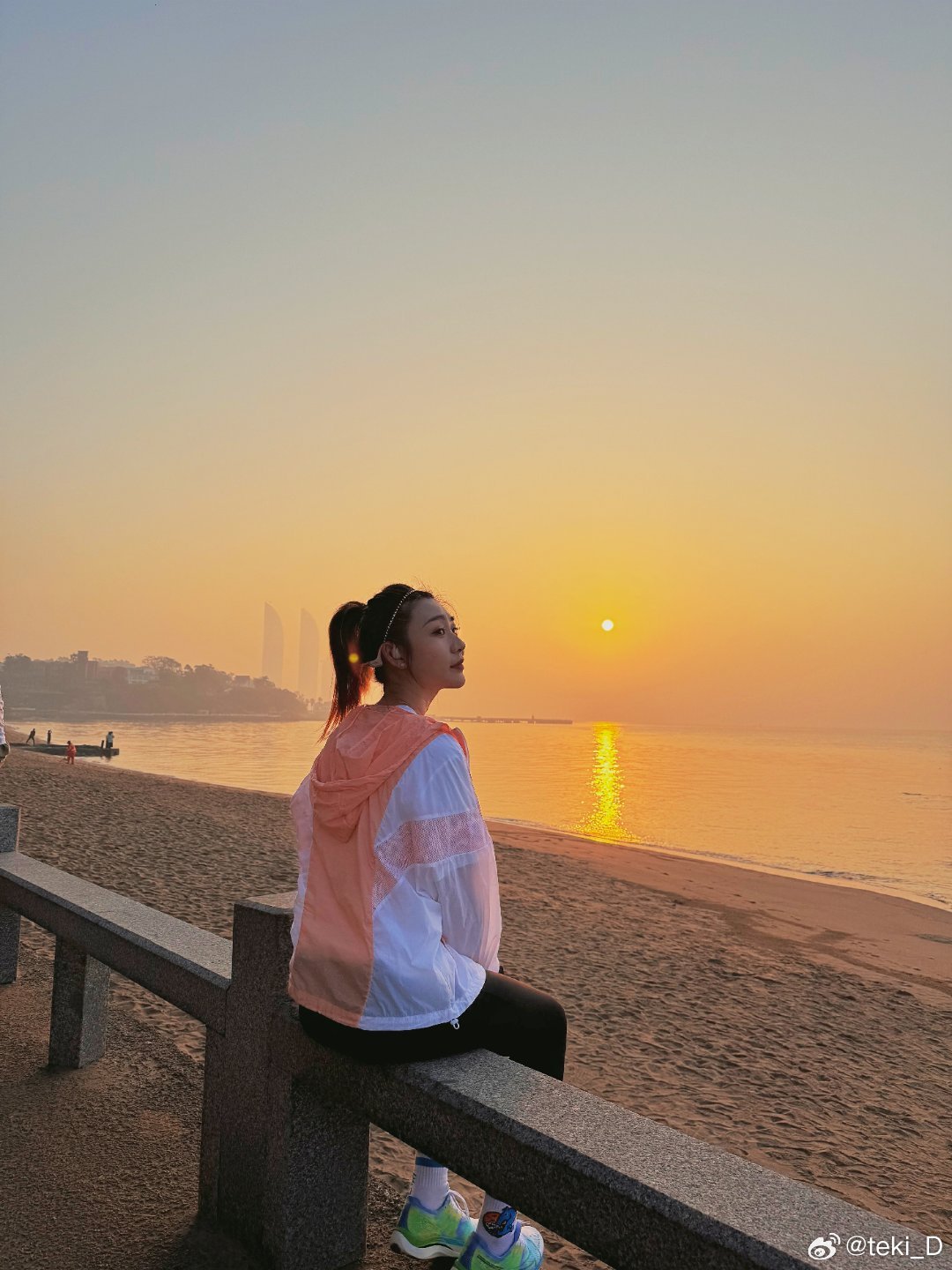 陈梦鼓浪屿晨跑之旅，一场与朝阳的浪漫邂逅